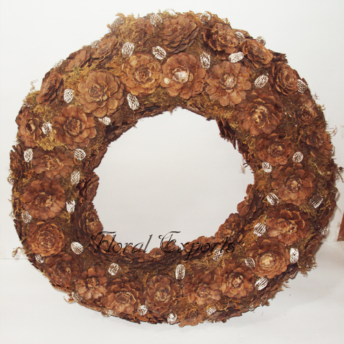 Pine Cone Half cut Wreath - Dried Wreath Manufacturer
